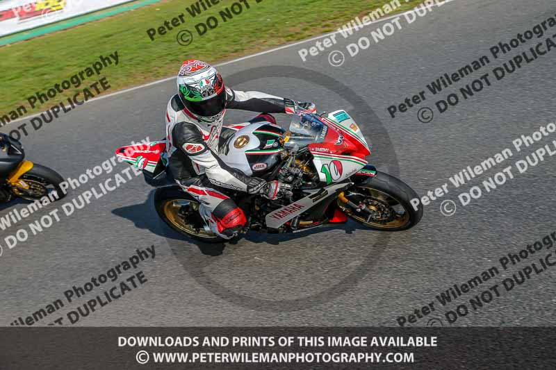 PJM Wedding Photography;enduro digital images;event digital images;eventdigitalimages;mallory park;mallory park photographs;mallory park trackday;mallory park trackday photographs;no limits trackdays;peter wileman photography;racing digital images;trackday digital images;trackday photos